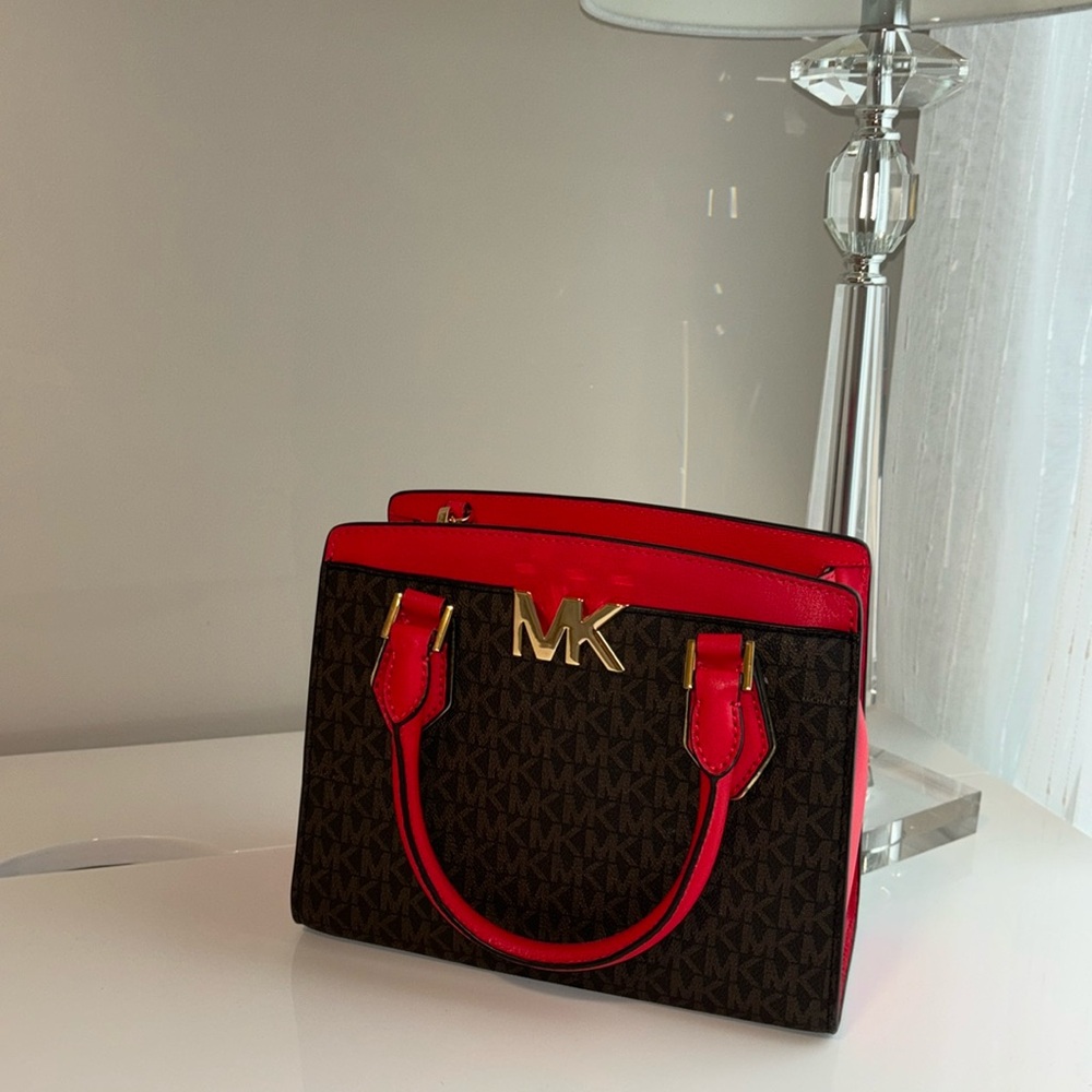 Michael Kors Mott Medium Messenger Convertible Crossbody Bag Purse Handbag